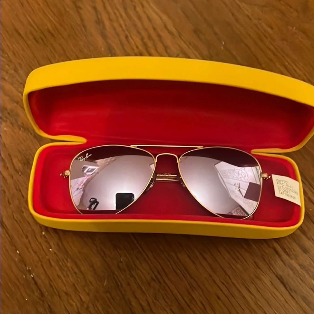 Ray-Ban like new